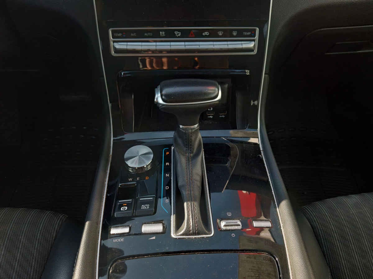 2023 Dodge Journey 5p SXT L4/1.5/T Aut