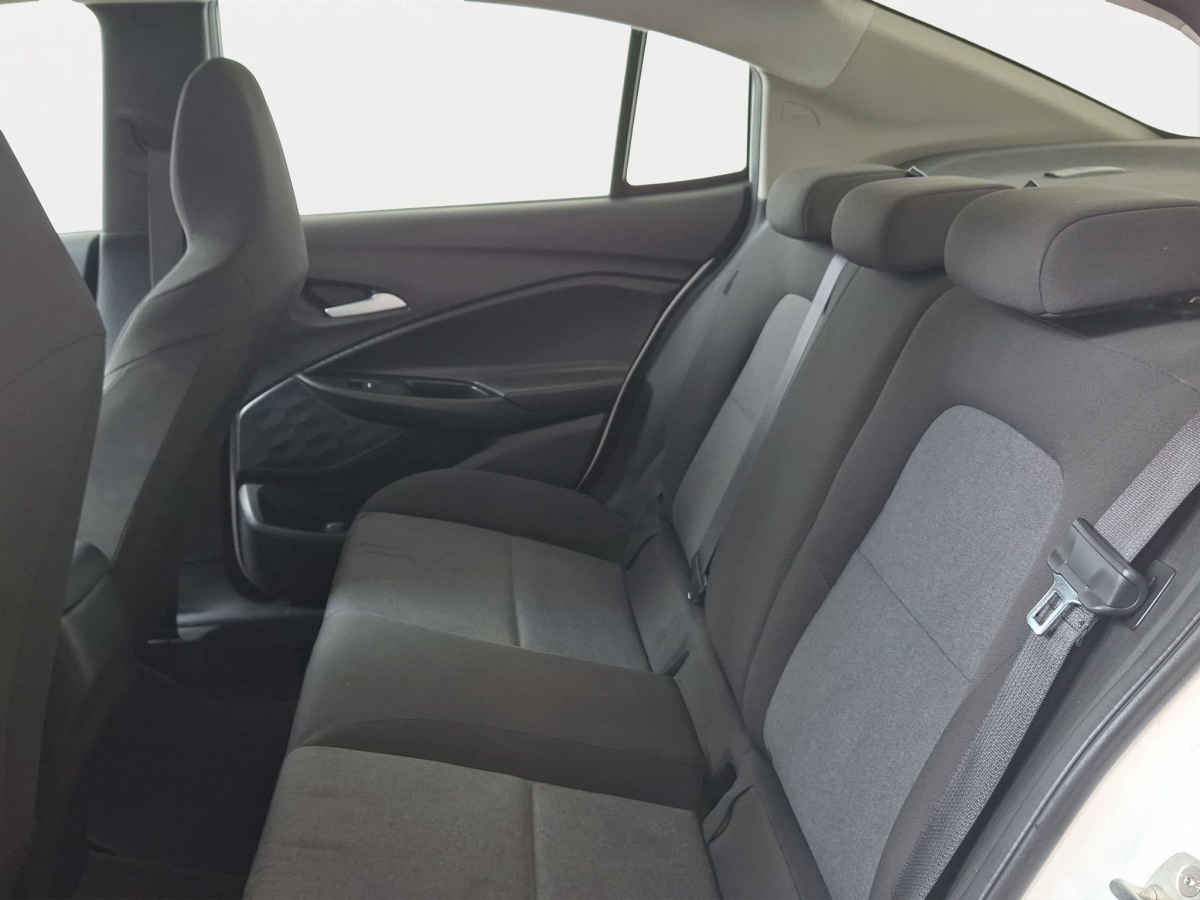2023 Chevrolet Onix 4p LS L3/1.0/T Aut
