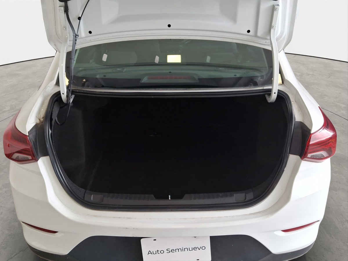 2023 Chevrolet Onix 4p LS L3/1.0/T Aut