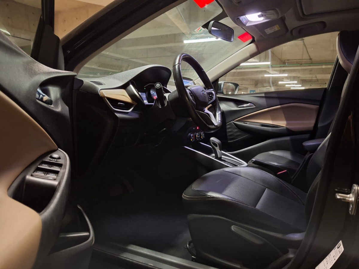 2023 Chevrolet Onix 4p Premier Red Line L3/1.2/T Aut