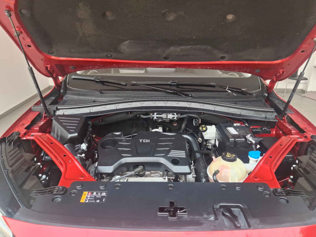 2023 MG HS 5p Excite L4/1.5/T Aut