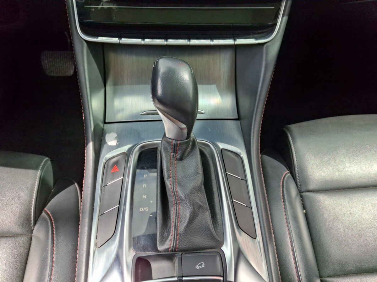 2024 MG HS 5p Excite L4/1.5/T Aut