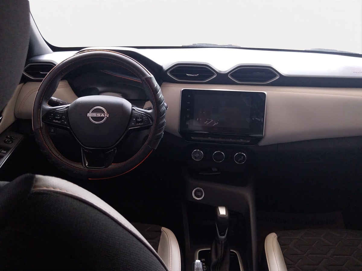 2025 Nissan Magnite 5p Exclusive L3/1.0/T Aut