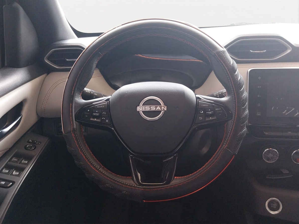 2025 Nissan Magnite 5p Exclusive L3/1.0/T Aut