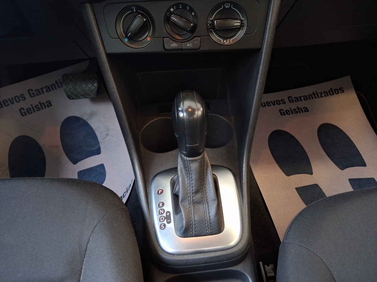 2019 Volkswagen Vento 4p Starline L4/1.6 Aut