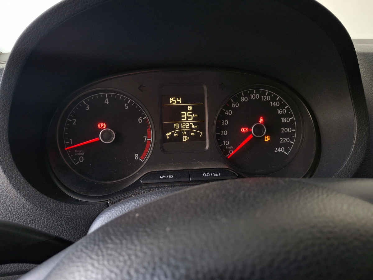 2018 Volkswagen Vento 4p Comfortline L4/1.6 Man