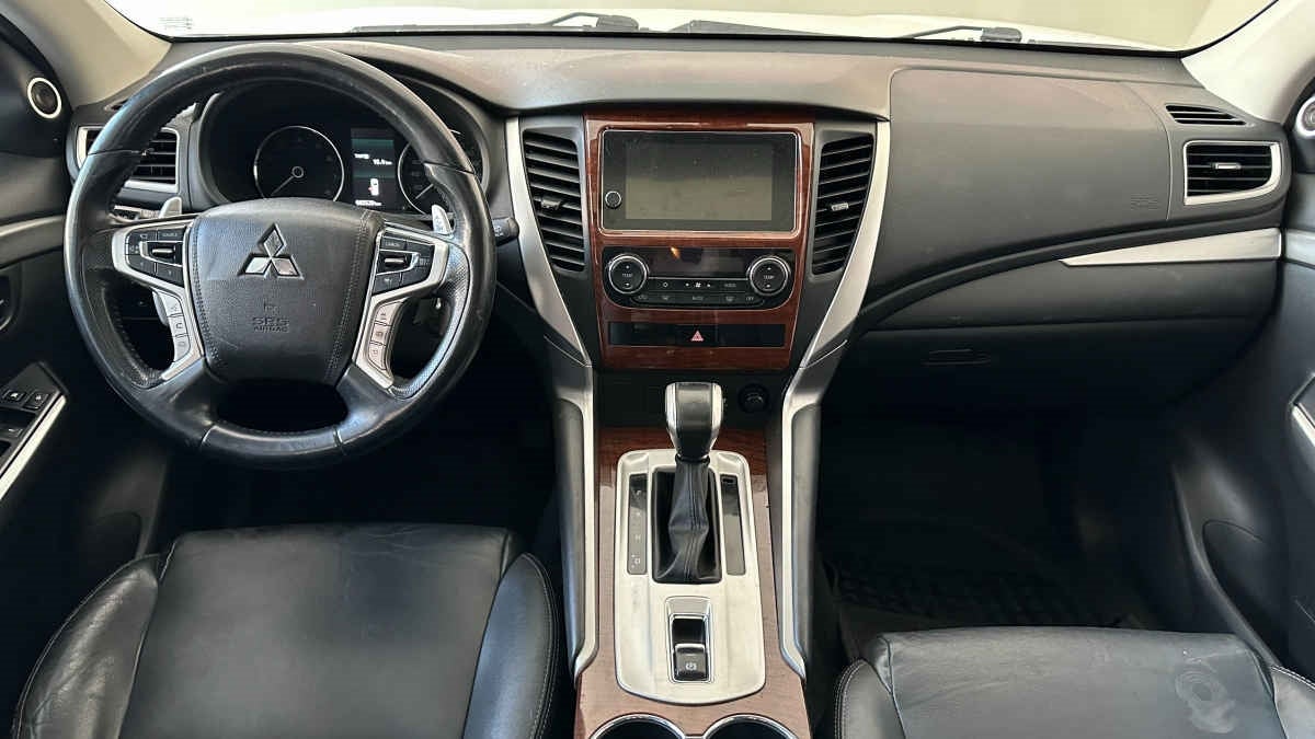 2019 Mitsubishi Montero 5p Sport Advance V6/3.0 Aut