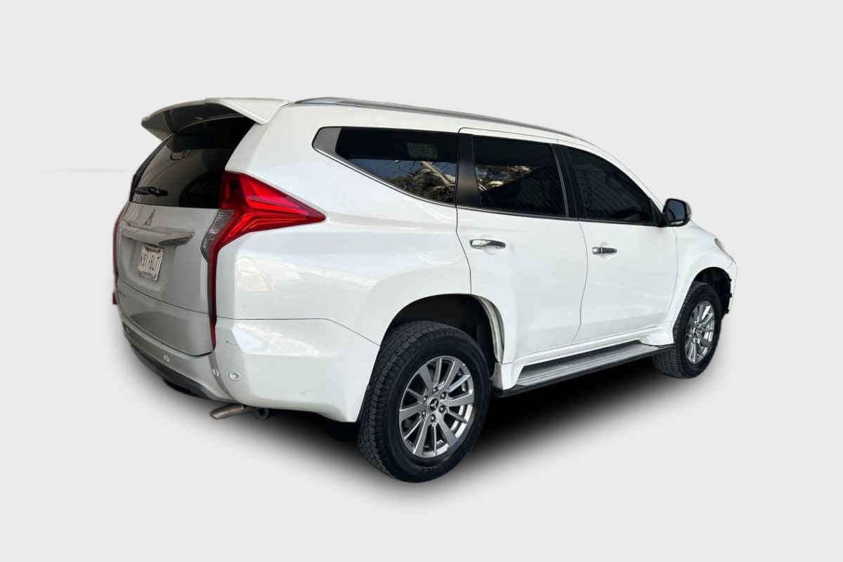 2019 Mitsubishi Montero 5p Sport Advance V6/3.0 Aut