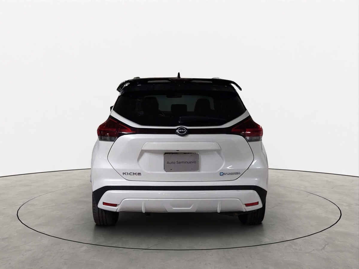 2024 Nissan Kicks 5p Platinum e-Power HEV L3/1.2 Aut