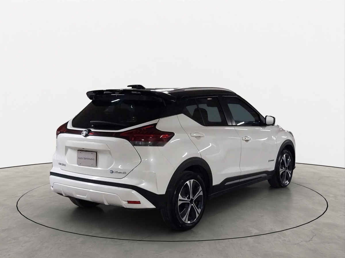 2024 Nissan Kicks 5p Platinum e-Power HEV L3/1.2 Aut