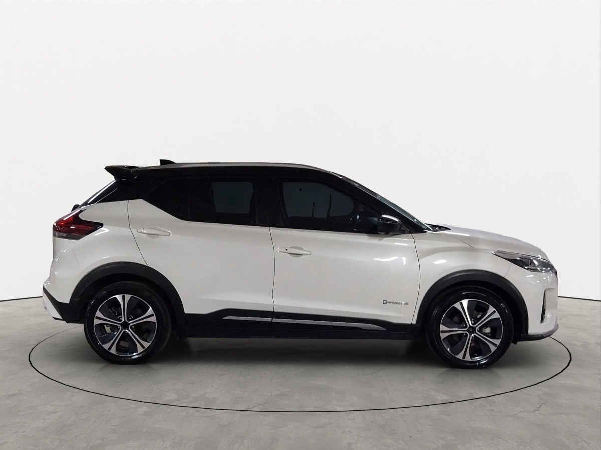 2024 Nissan Kicks 5p Platinum e-Power HEV L3/1.2 Aut