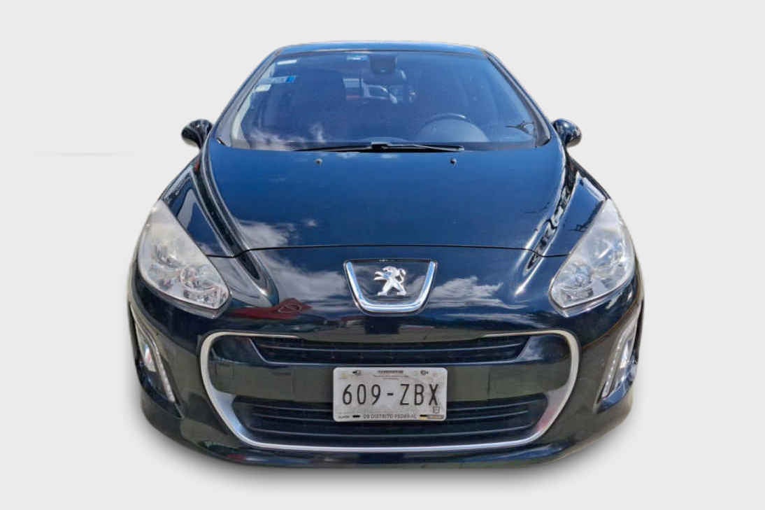 2013 Peugeot 308 5p L4 1.6 aut