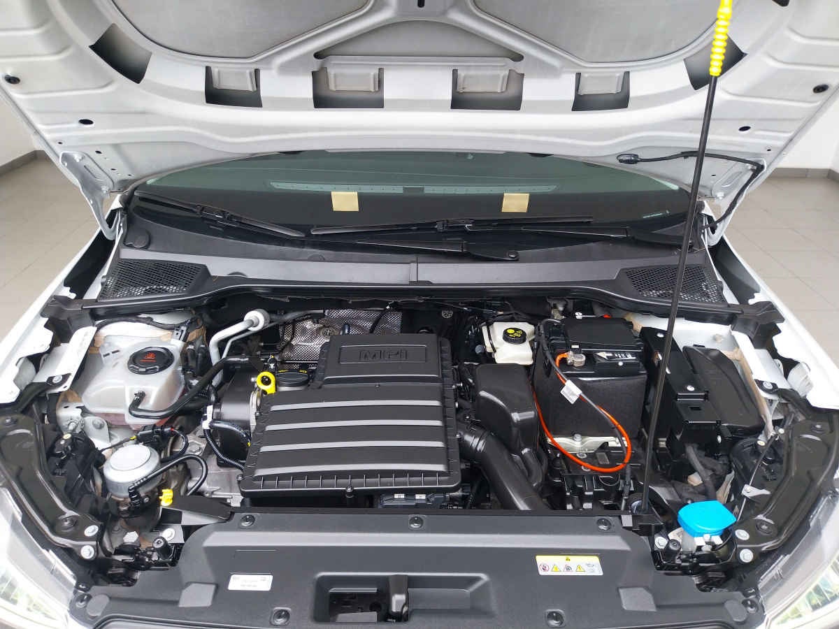 2023 Seat Arona 5p Style L4/1.6 Aut